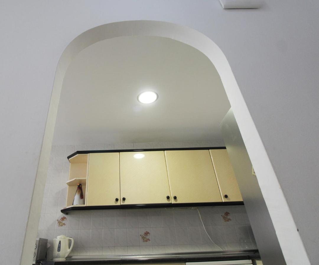 Carihuela Beach Apartment, 2Nd Line Torremolinos Zewnętrze zdjęcie